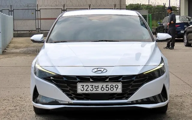 아반떼N 중고차 아반떼 (CN7) 1.6 모던 매물 사진 1 - 2022/01 156,044km